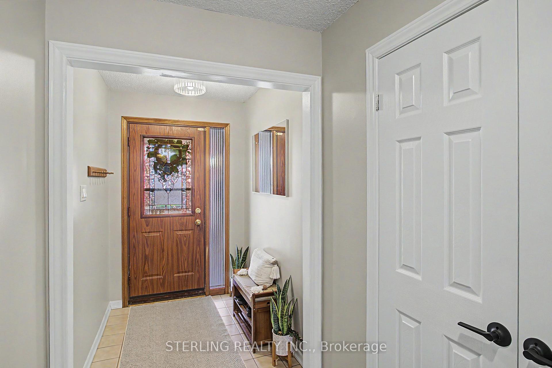 Photo 21 of 72 Sunforest Drive, Brampton, Heart Lake West — HOMEH