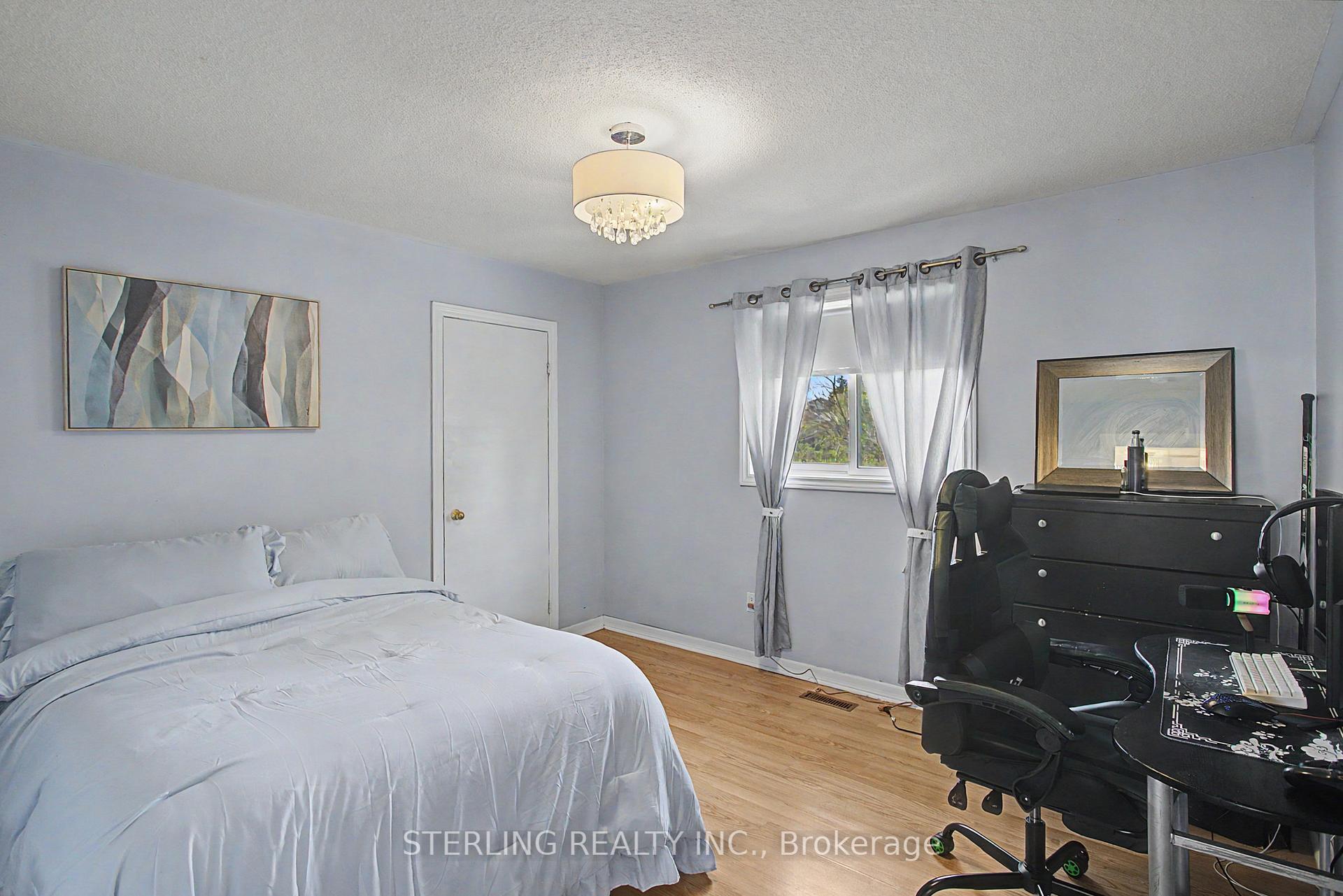 Photo 22 of 72 Sunforest Drive, Brampton, Heart Lake West — HOMEH