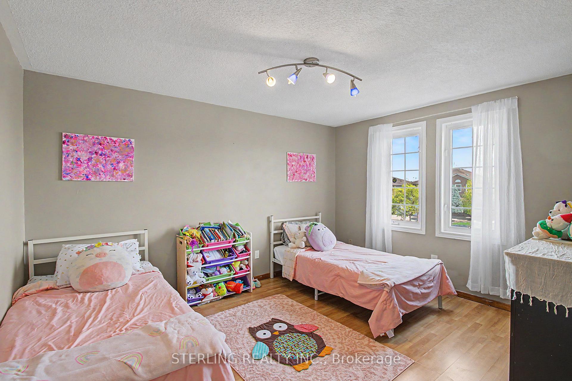 Photo 25 of 72 Sunforest Drive, Brampton, Heart Lake West — HOMEH
