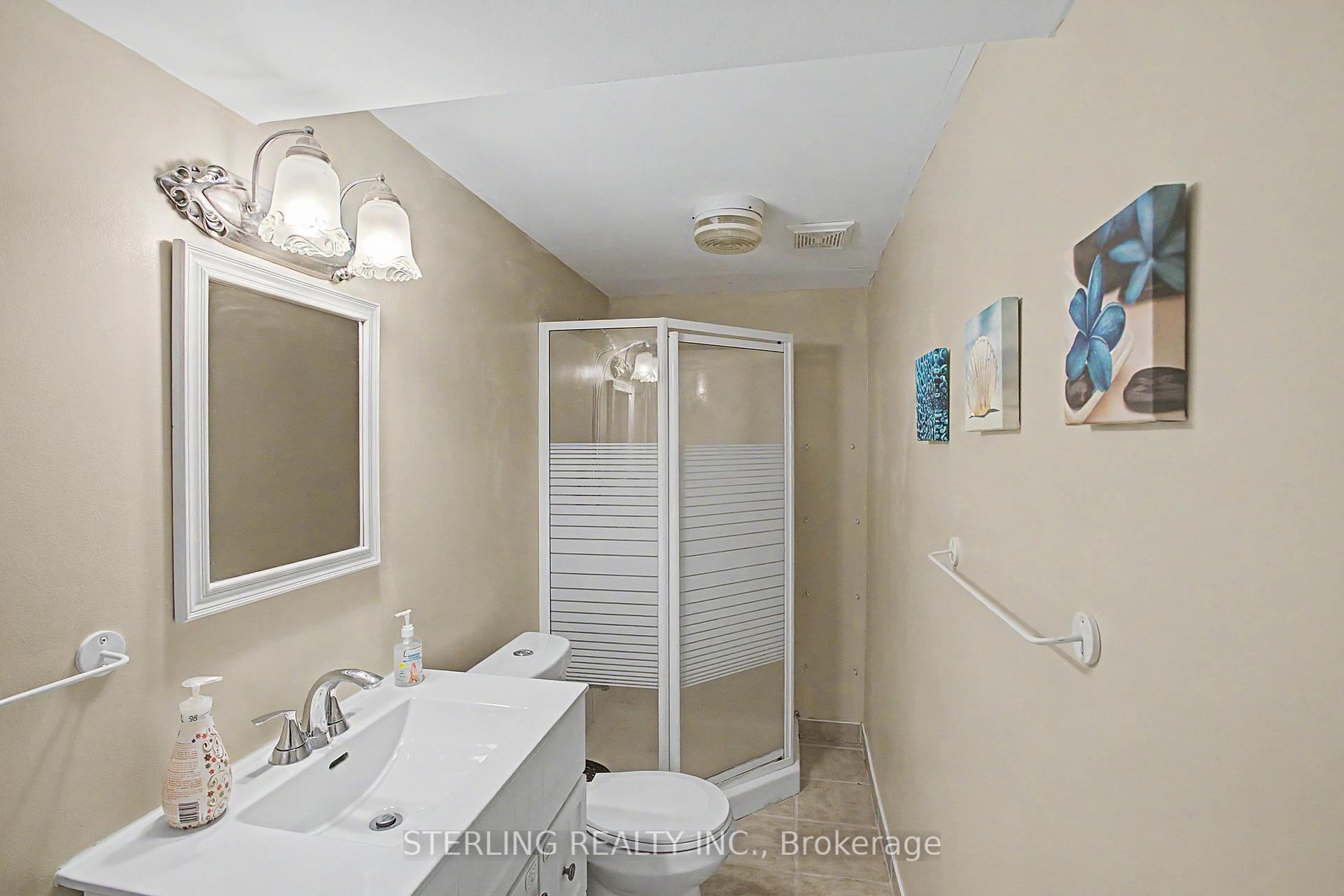 Photo 35 of 72 Sunforest Drive, Brampton, Heart Lake West — HOMEH