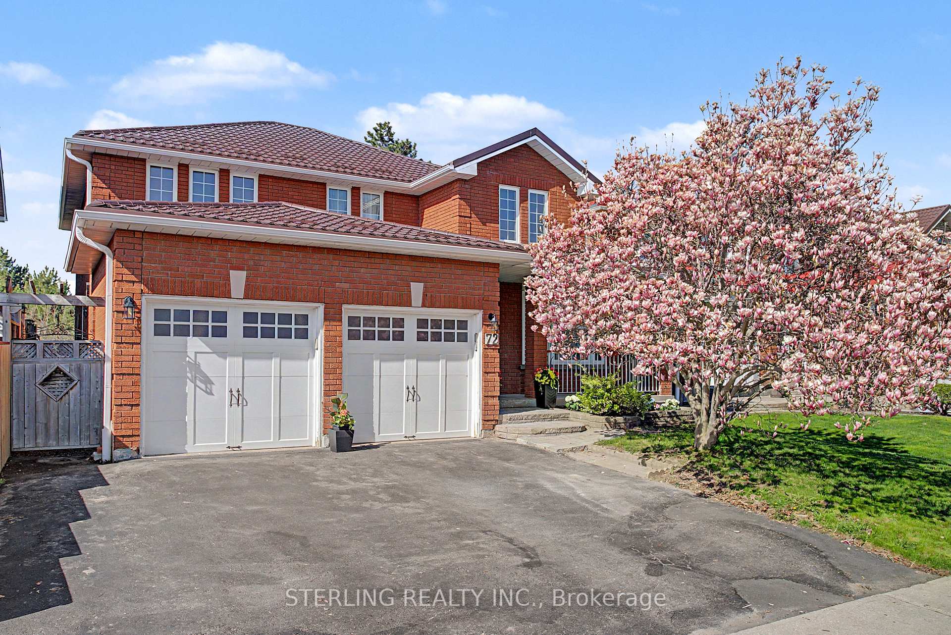 Photo 37 of 72 Sunforest Drive, Brampton, Heart Lake West — HOMEH
