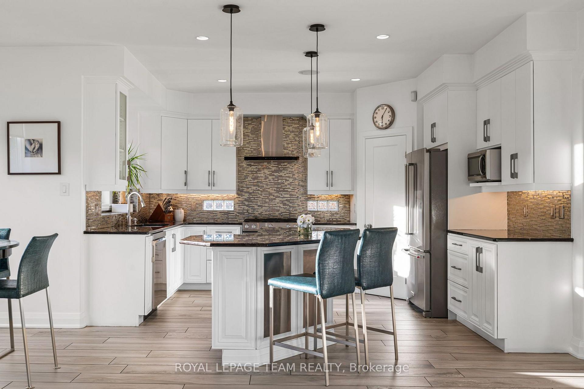 Photo 11 of 55 Witherspoon Crescent, Ottawa, Kanata - Kanata Lakes/Heritage Hills — HOMEH