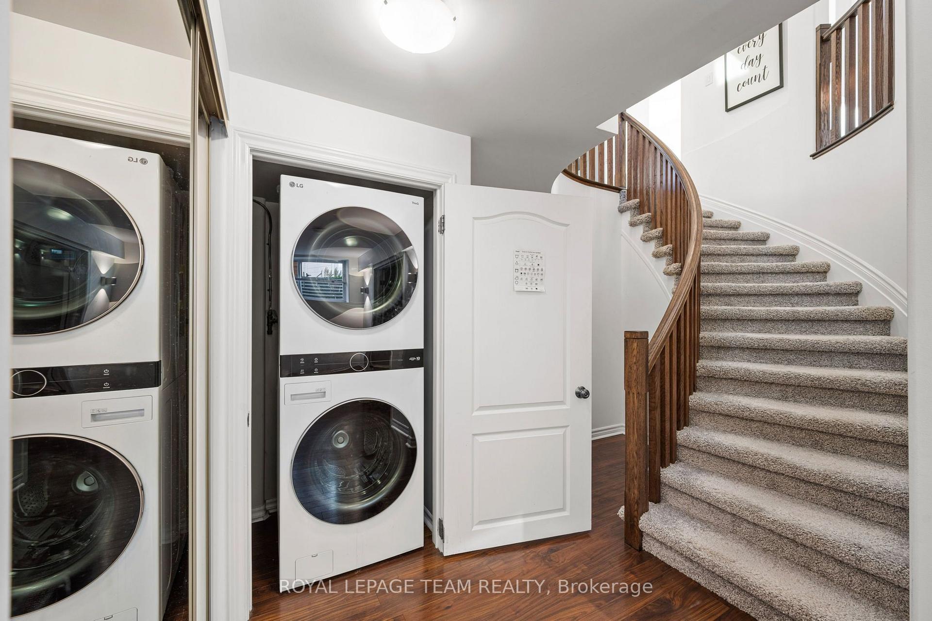 Photo 32 of 55 Witherspoon Crescent, Ottawa, Kanata - Kanata Lakes/Heritage Hills — HOMEH