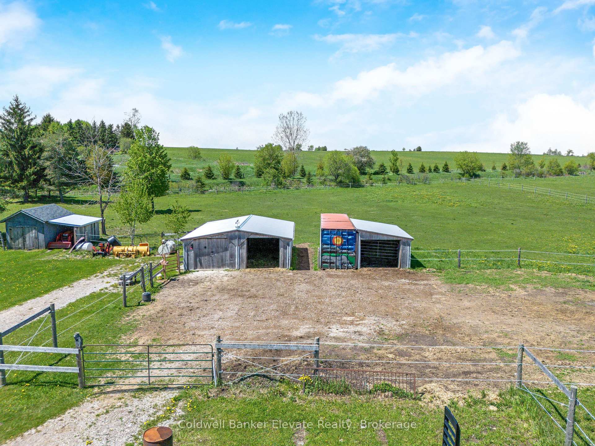 Photo 48 of 213136 10th Line, Amaranth, Rural Amaranth — HOMEH