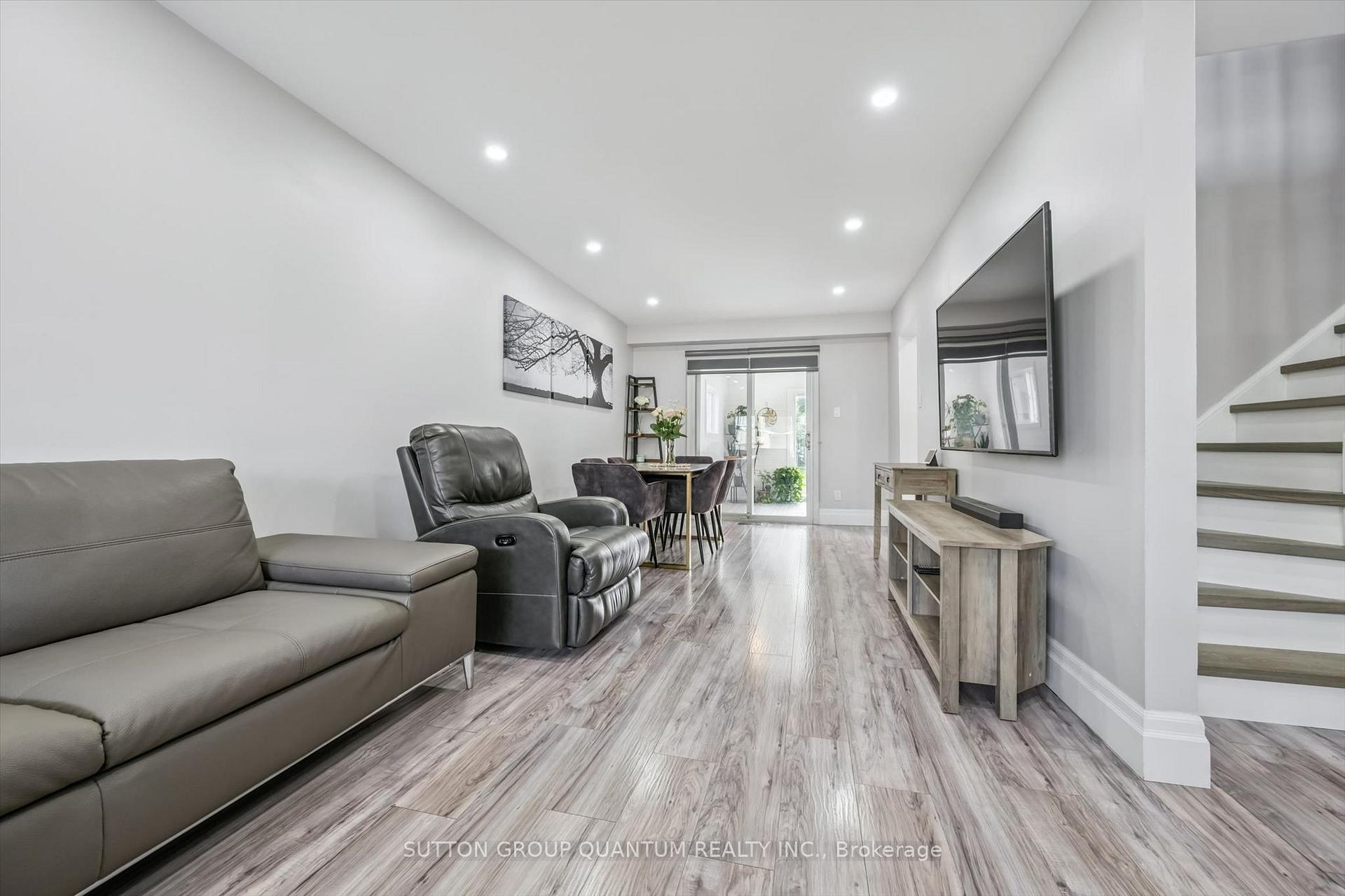 Photo 8 of 3144 McCarron Crescent, Mississauga, Meadowvale — HOMEH