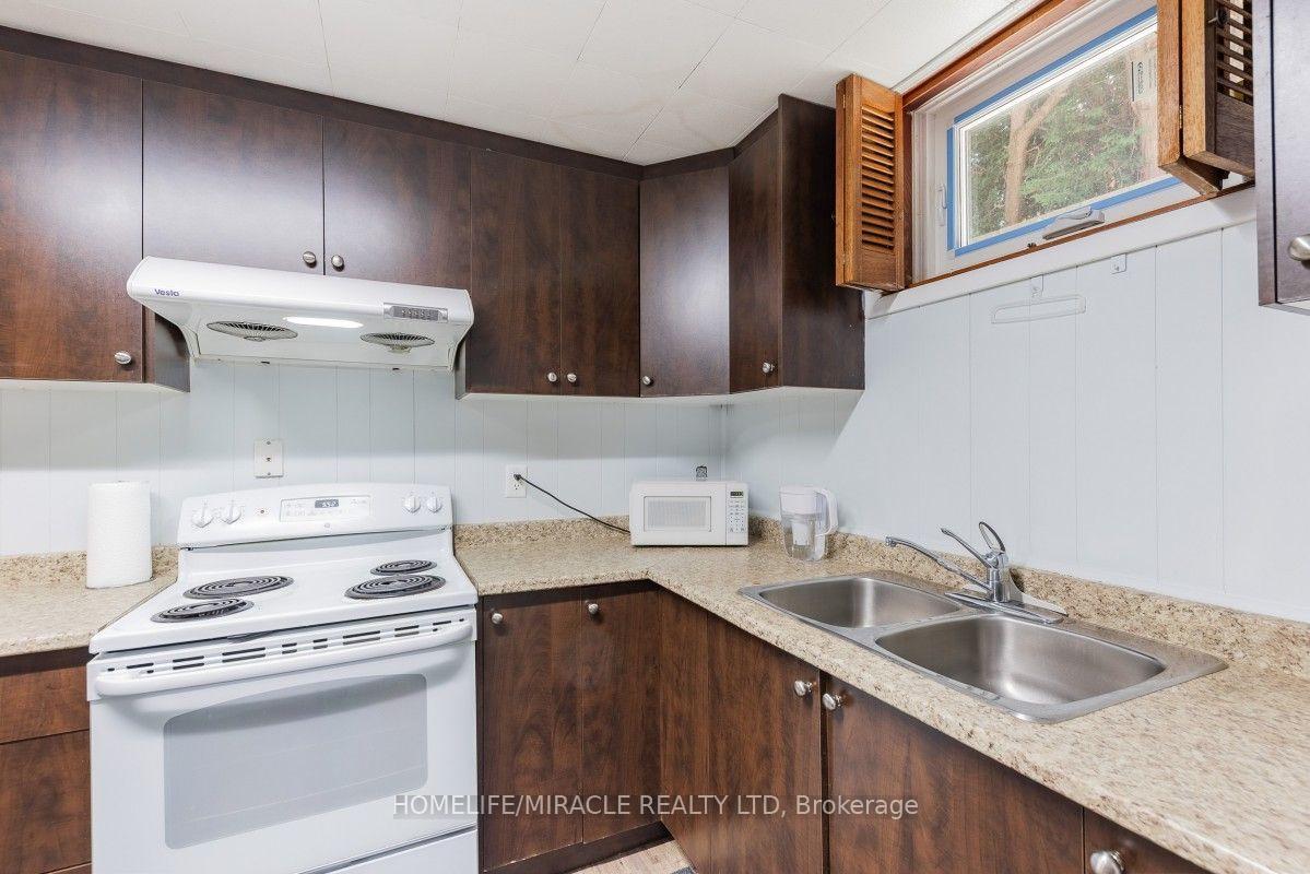 Photo 29 of 20 Mayhill Crescent, Scarborough, Woburn — HOMEH
