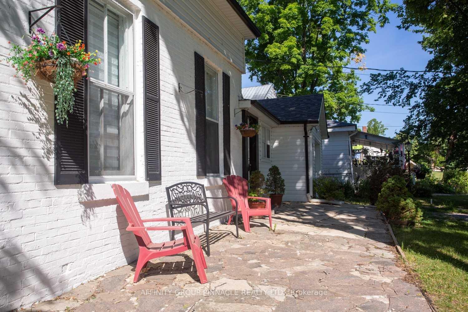 Photo 9 of 17 Dodd Street, Kawartha Lakes, Fenelon Falls — HOMEH