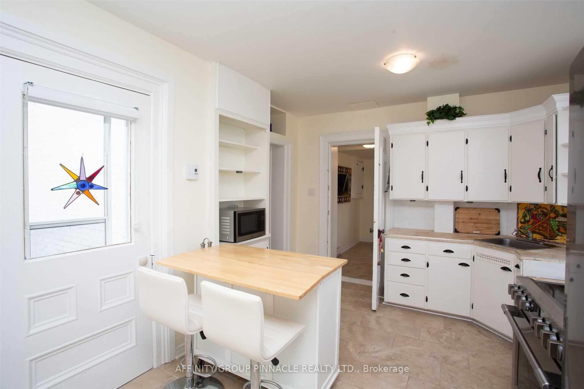 Photo 13 of 17 Dodd Street, Kawartha Lakes, Fenelon Falls — HOMEH