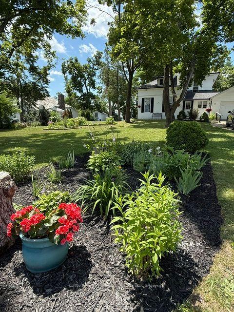 Photo 36 of 17 Dodd Street, Kawartha Lakes, Fenelon Falls — HOMEH