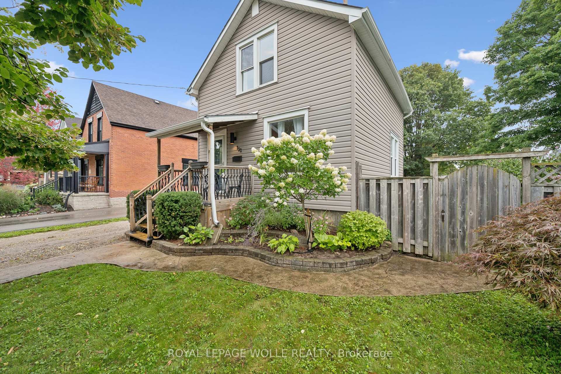 Photo 3 of 132 Perth Street, Stratford — HOMEH