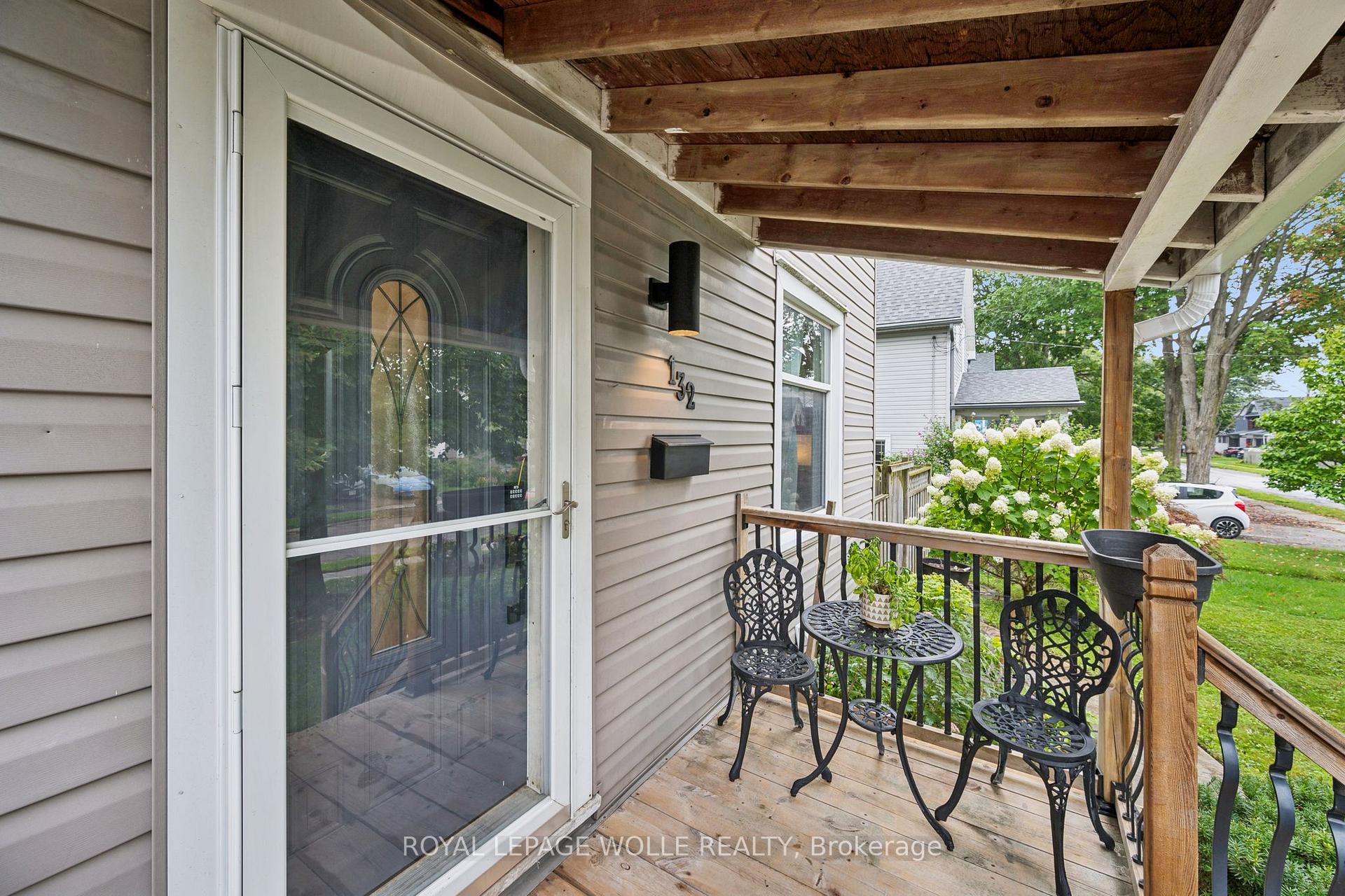 Photo 4 of 132 Perth Street, Stratford — HOMEH