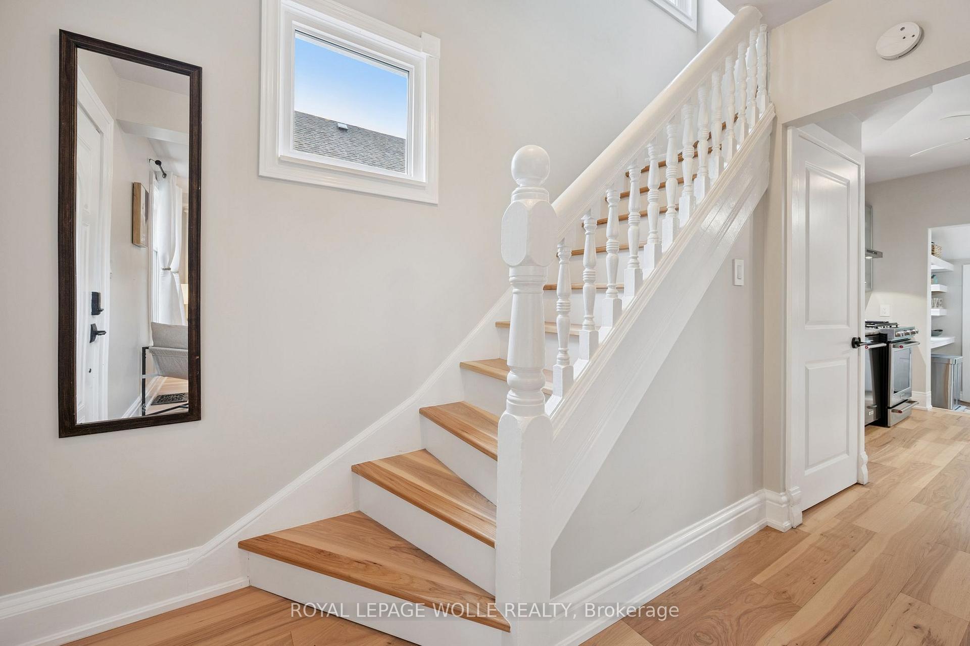 Photo 20 of 132 Perth Street, Stratford — HOMEH