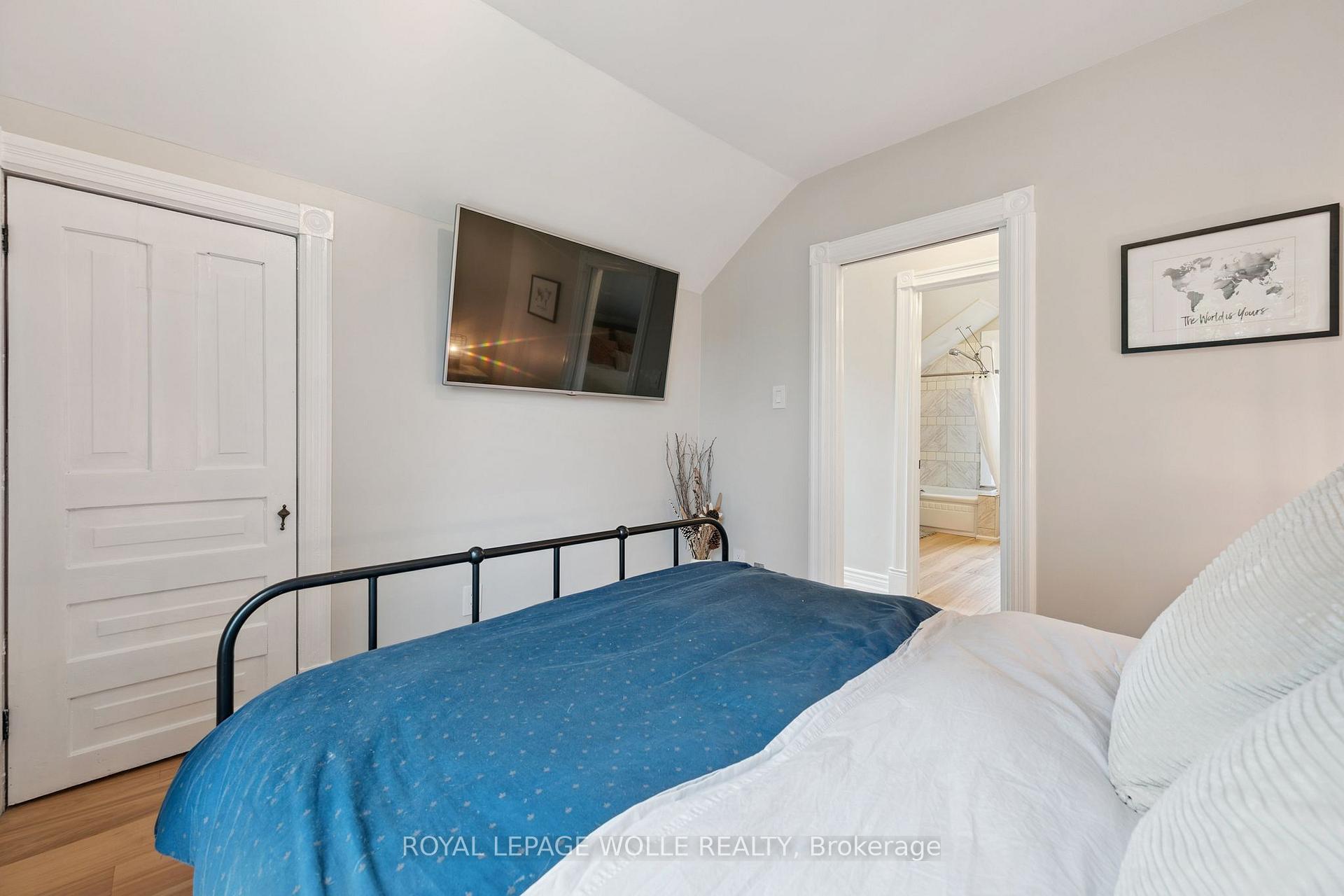 Photo 24 of 132 Perth Street, Stratford — HOMEH