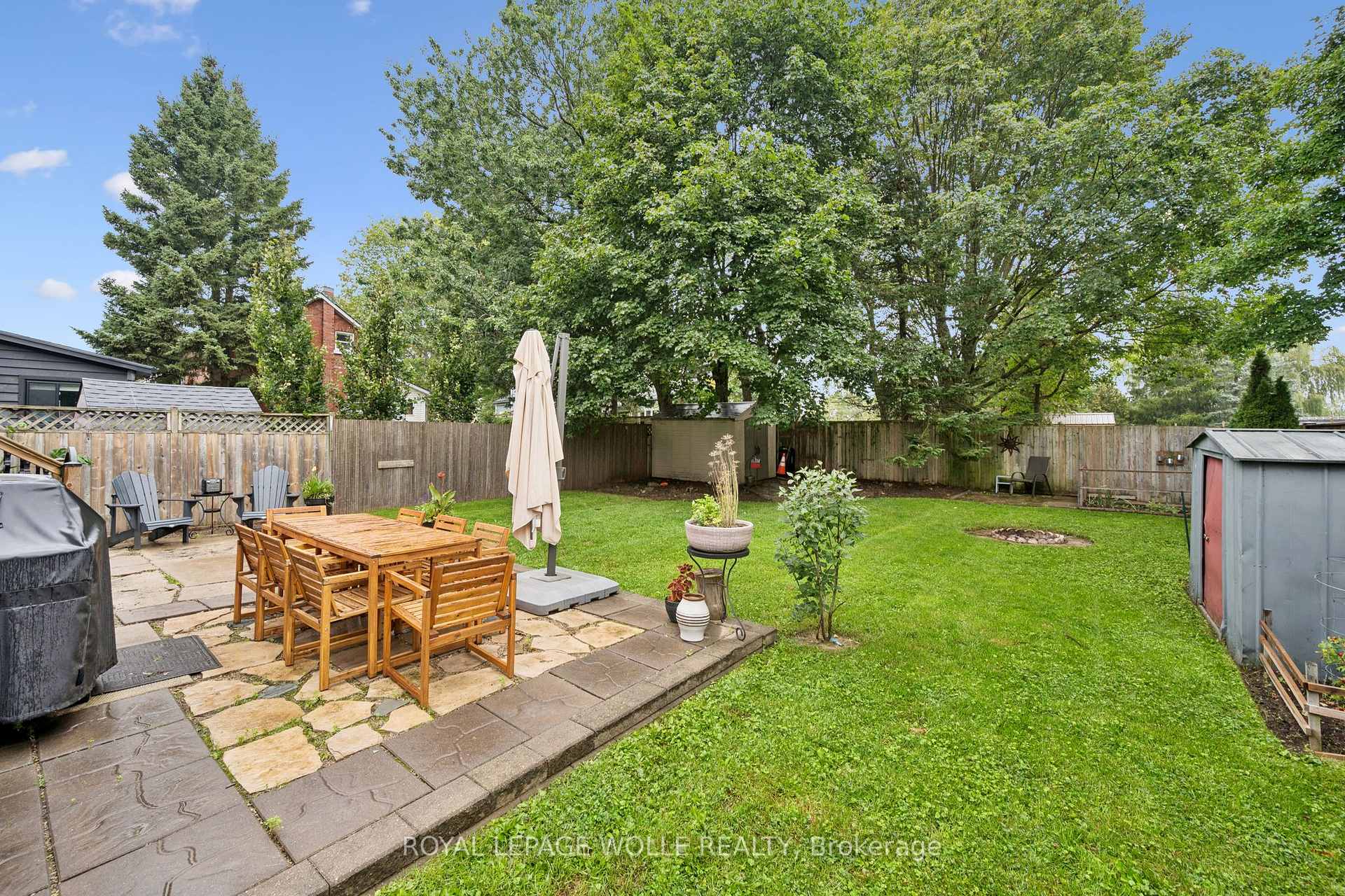 Photo 32 of 132 Perth Street, Stratford — HOMEH