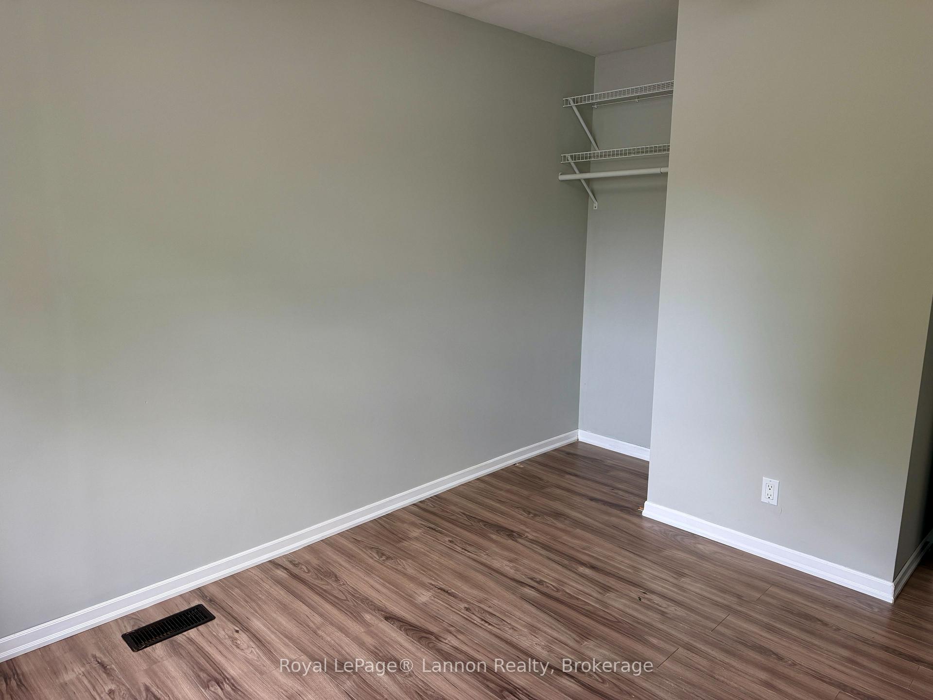 Photo 10 of 129 Sherbrooke Street, Thunder Bay, Northwood Park — HOMEH
