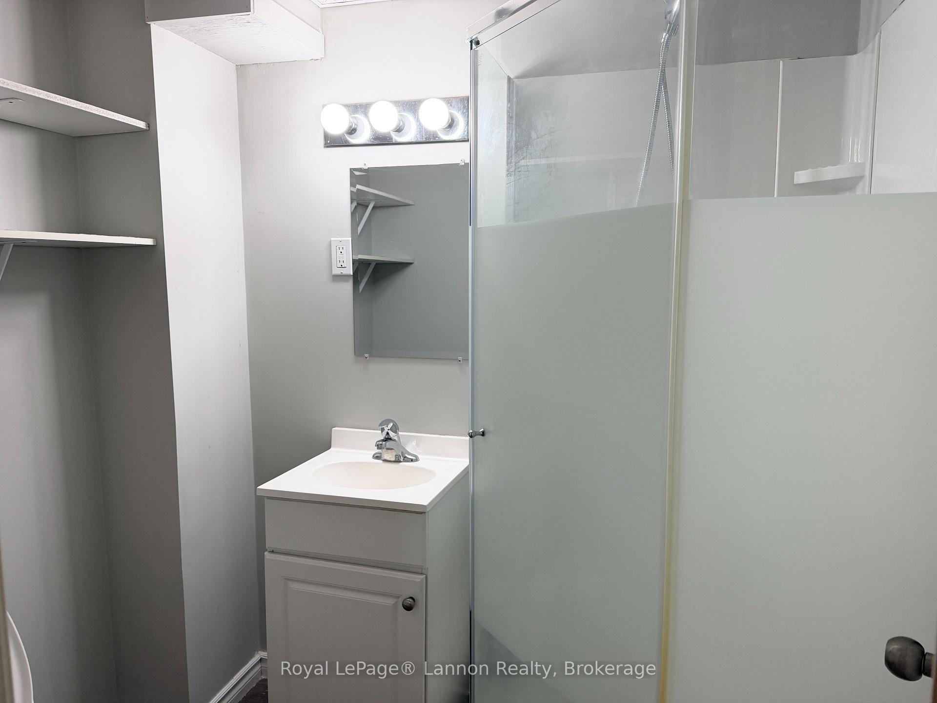Photo 19 of 129 Sherbrooke Street, Thunder Bay, Northwood Park — HOMEH