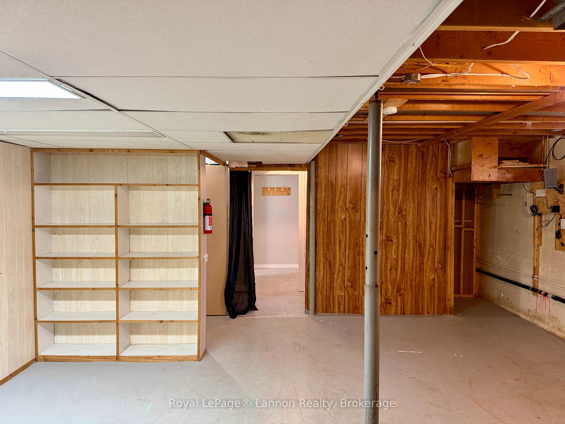 Photo 25 of 129 Sherbrooke Street, Thunder Bay, Northwood Park — HOMEH