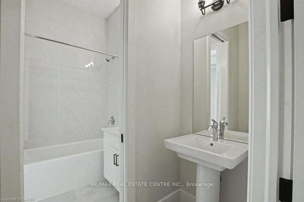 Photo 21 of 12 Albert Street, Wellesley — HOMEH