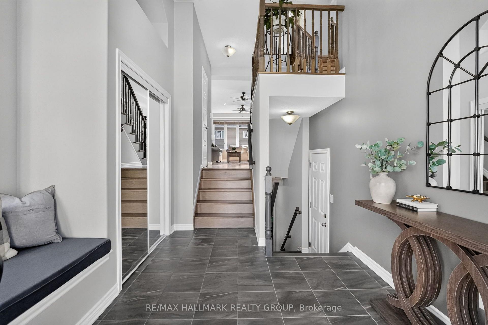 Photo 5 of 117 Damselfly Way, Ottawa, Barrhaven - Half Moon Bay — HOMEH