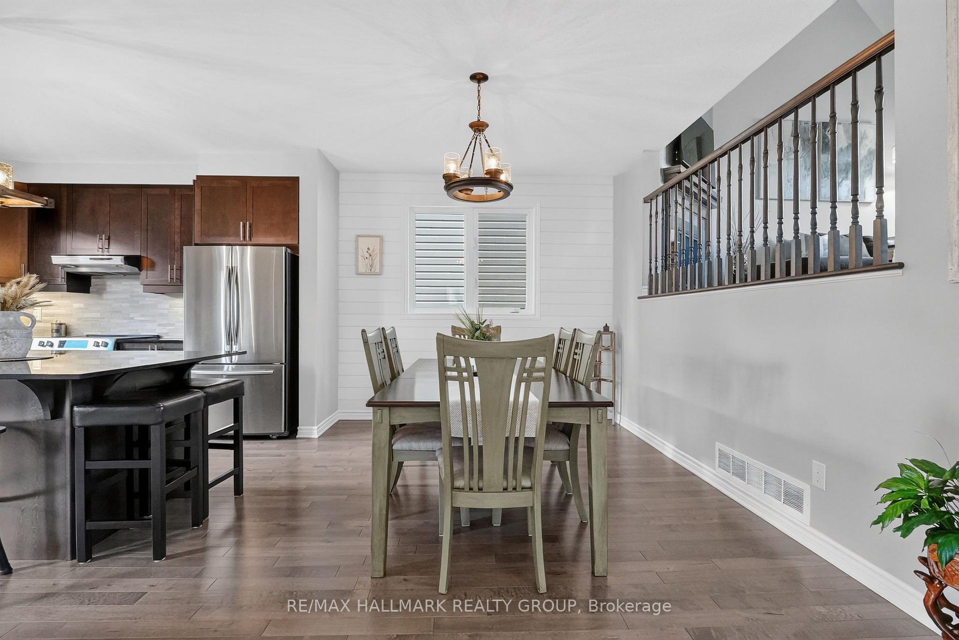 Photo 11 of 117 Damselfly Way, Ottawa, Barrhaven - Half Moon Bay — HOMEH