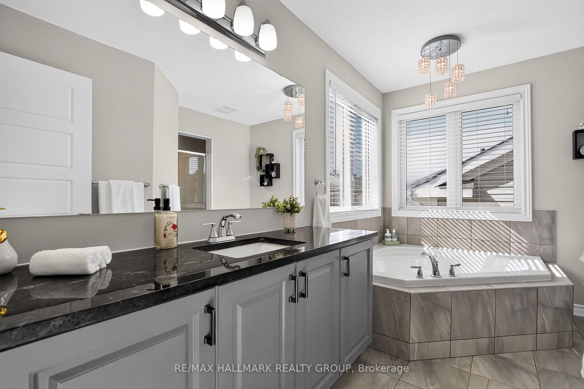 Photo 21 of 117 Damselfly Way, Ottawa, Barrhaven - Half Moon Bay — HOMEH