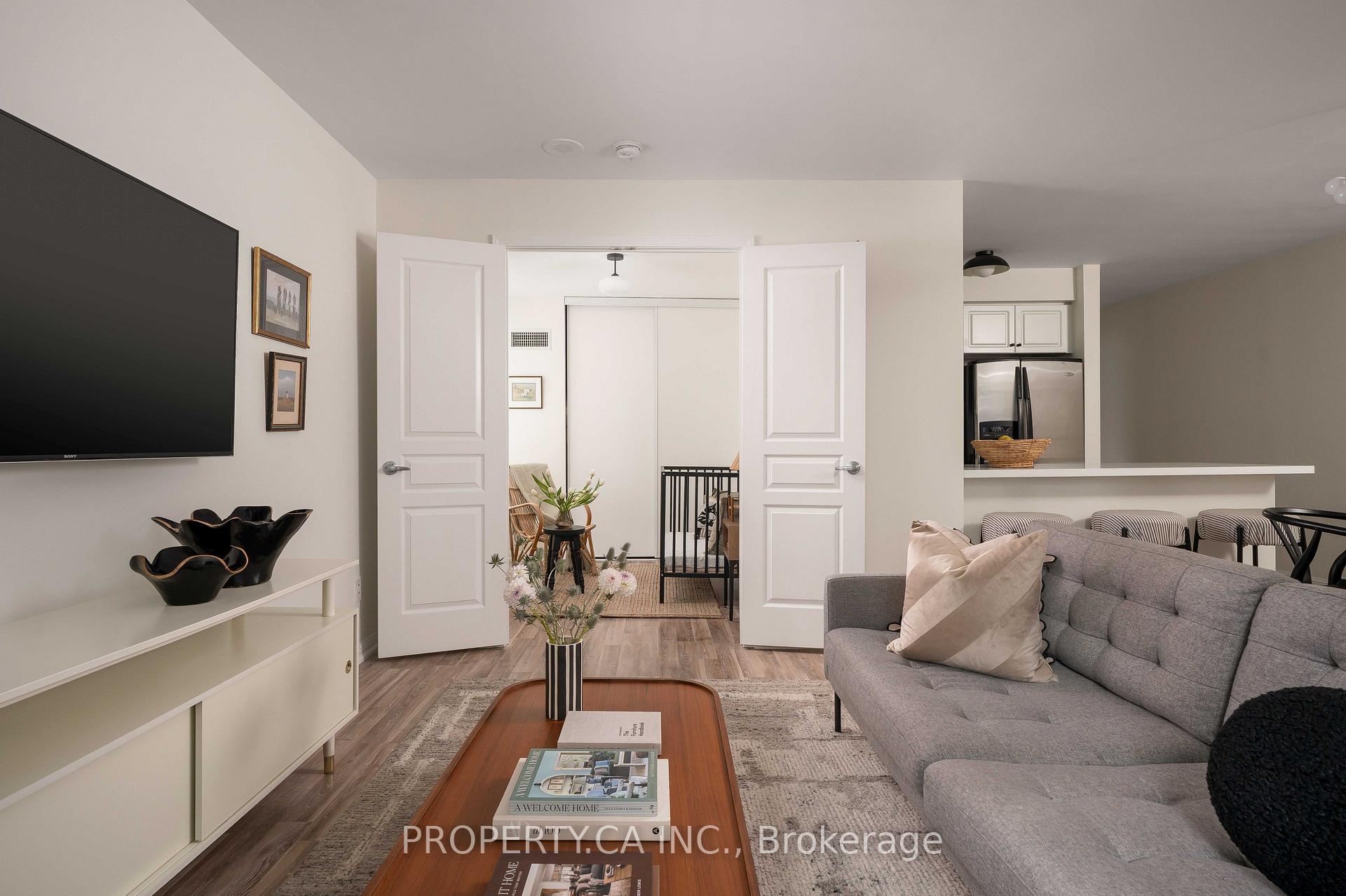 Photo 8 of Unit #919, 140 Simcoe Street, Toronto, Waterfront Communities — HOMEH