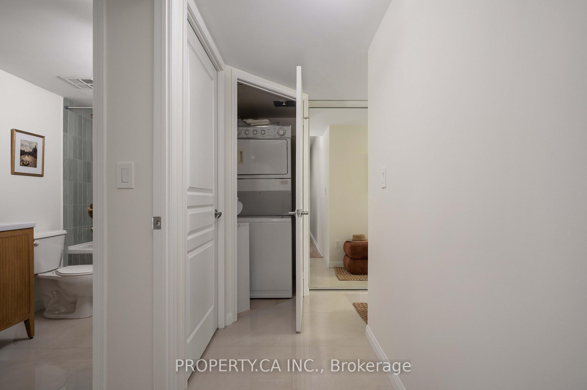 Photo 14 of Unit #919, 140 Simcoe Street, Toronto, Waterfront Communities — HOMEH