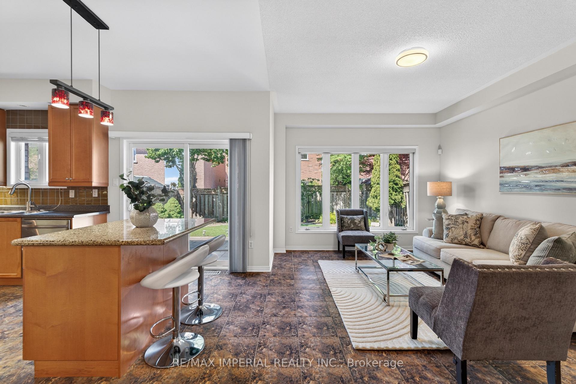 Photo 10 of 18 Davidoff Street, Markham, Wismer — HOMEH