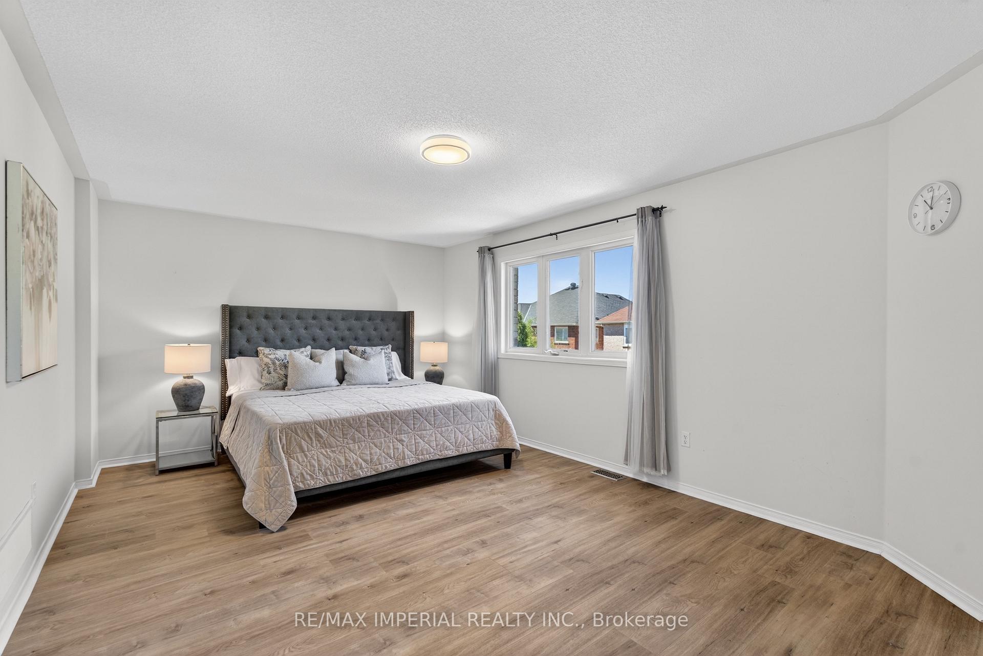 Photo 25 of 18 Davidoff Street, Markham, Wismer — HOMEH