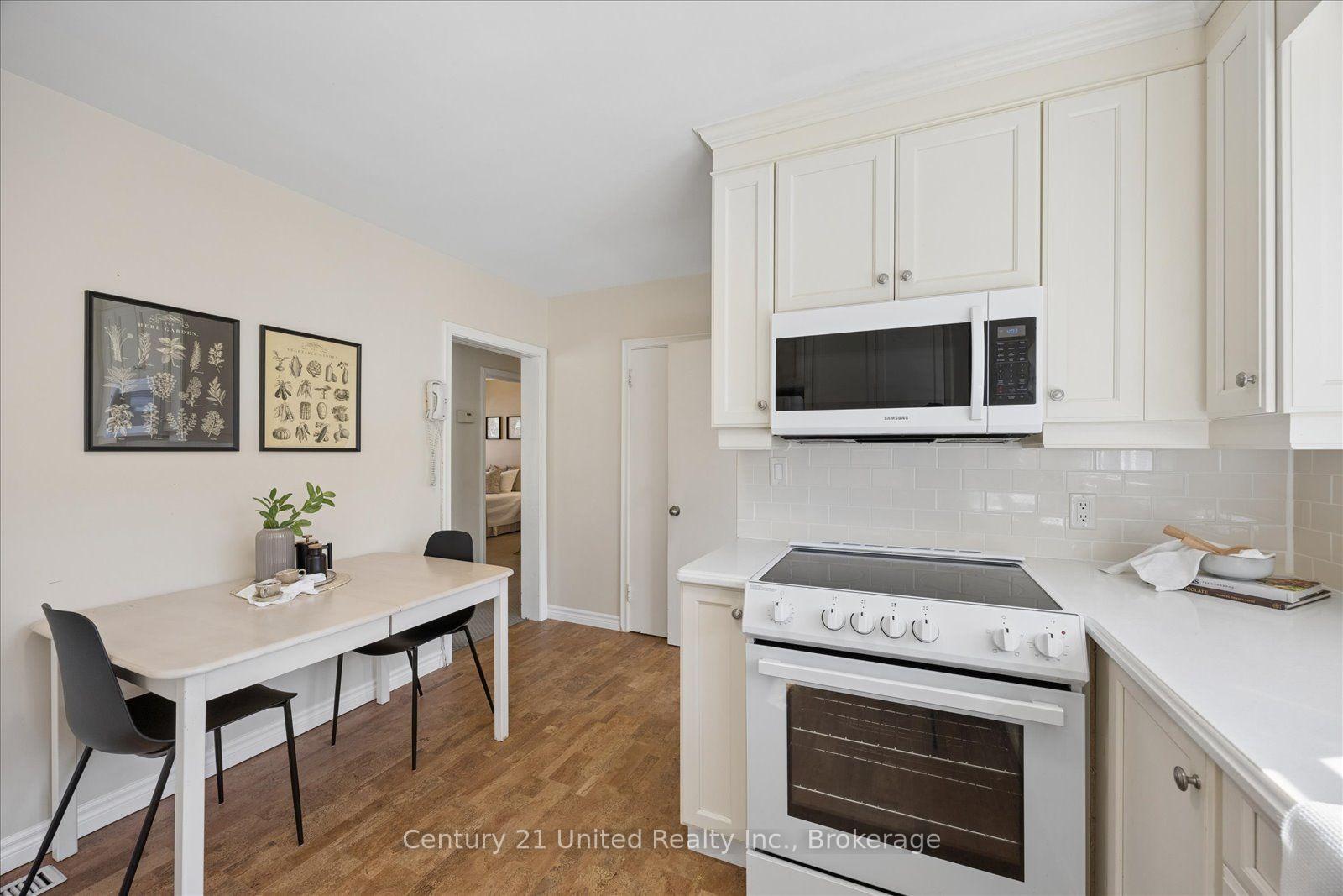 Photo 16 of 797 Valleyview Drive, Peterborough, Monaghan Ward 2 — HOMEH