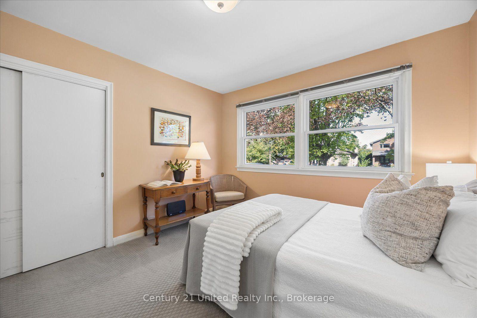 Photo 20 of 797 Valleyview Drive, Peterborough, Monaghan Ward 2 — HOMEH