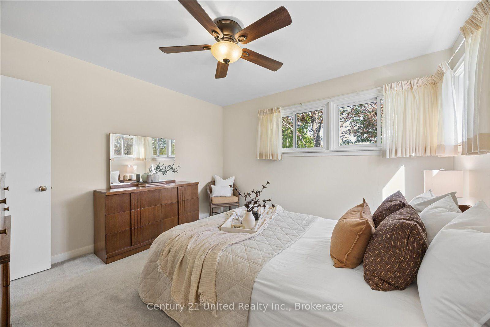 Photo 23 of 797 Valleyview Drive, Peterborough, Monaghan Ward 2 — HOMEH