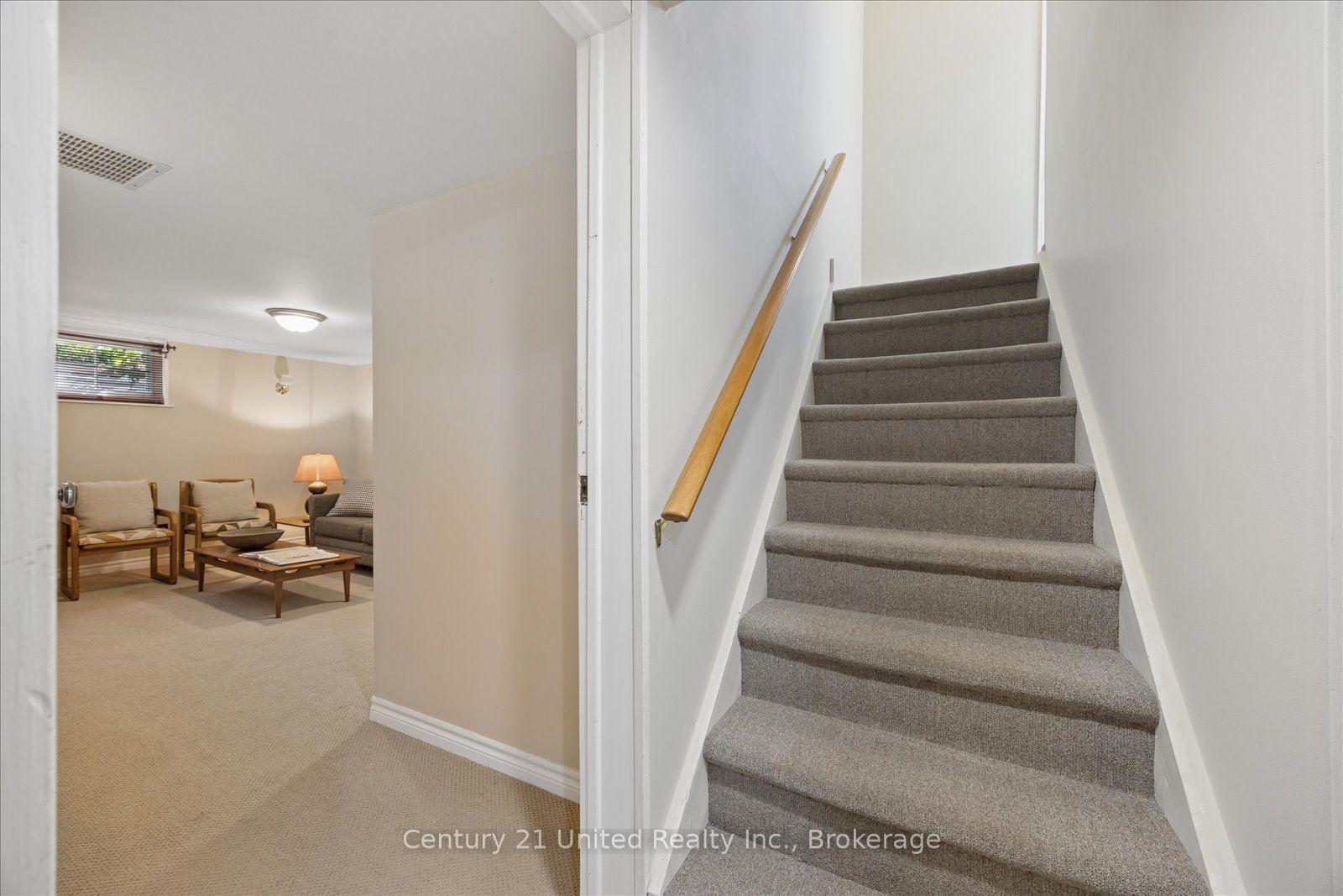 Photo 30 of 797 Valleyview Drive, Peterborough, Monaghan Ward 2 — HOMEH