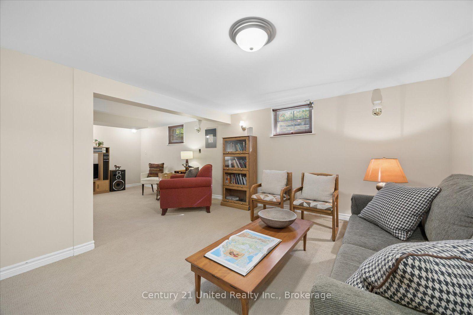 Photo 32 of 797 Valleyview Drive, Peterborough, Monaghan Ward 2 — HOMEH