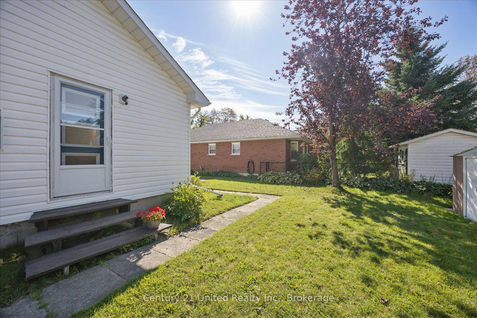 Photo 38 of 797 Valleyview Drive, Peterborough, Monaghan Ward 2 — HOMEH