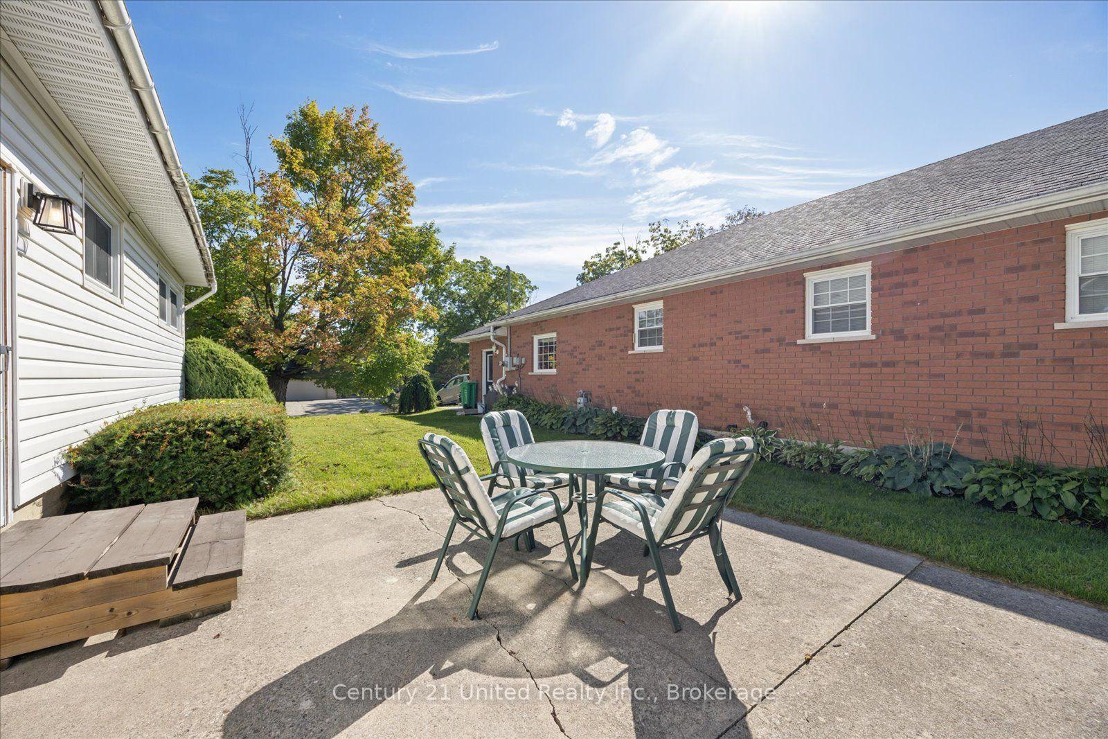 Photo 40 of 797 Valleyview Drive, Peterborough, Monaghan Ward 2 — HOMEH
