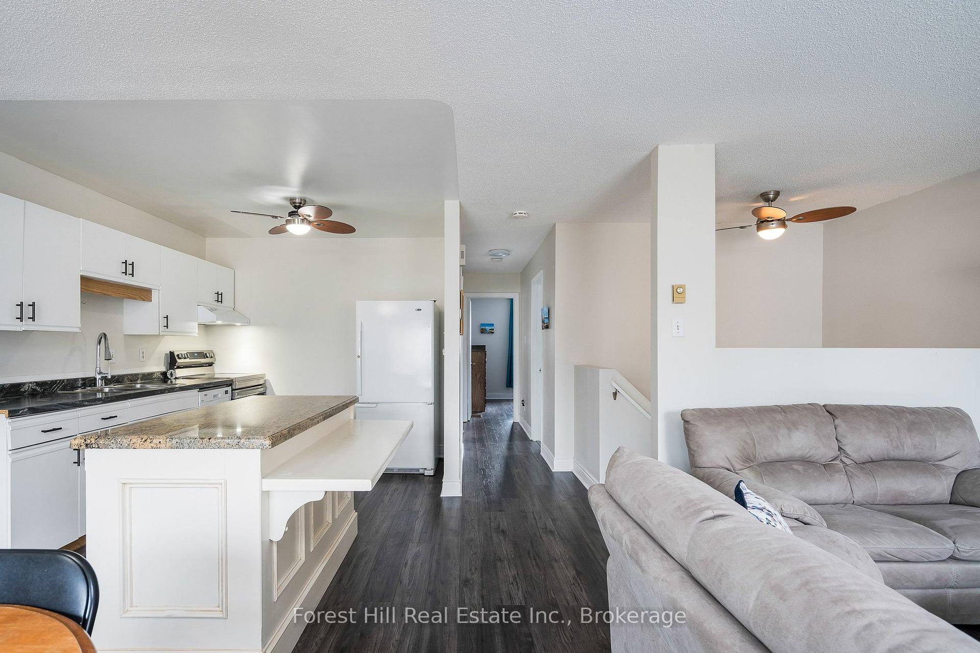 Photo 12 of 29 Dillon Drive, Collingwood — HOMEH