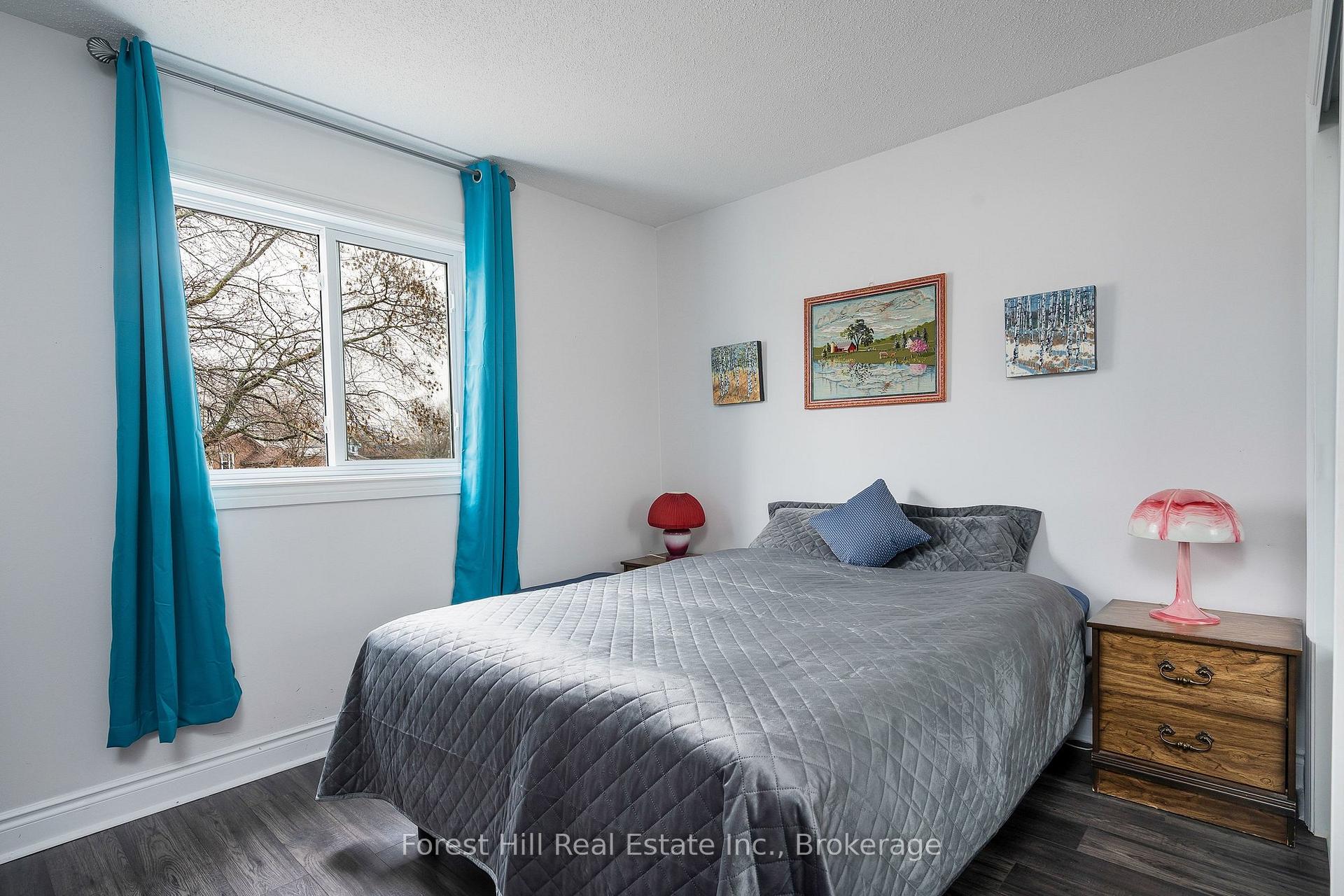 Photo 13 of 29 Dillon Drive, Collingwood — HOMEH