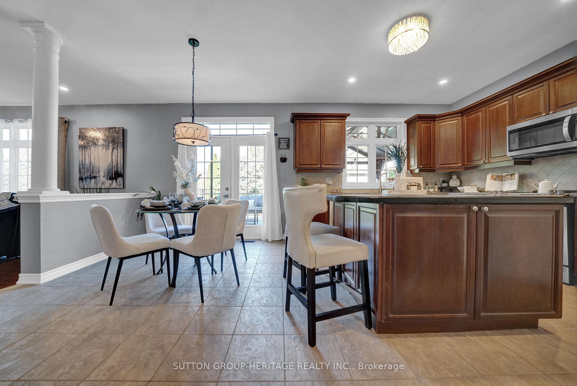 Photo 16 of 102 Kennett Drive, Whitby, Lynde Creek — HOMEH