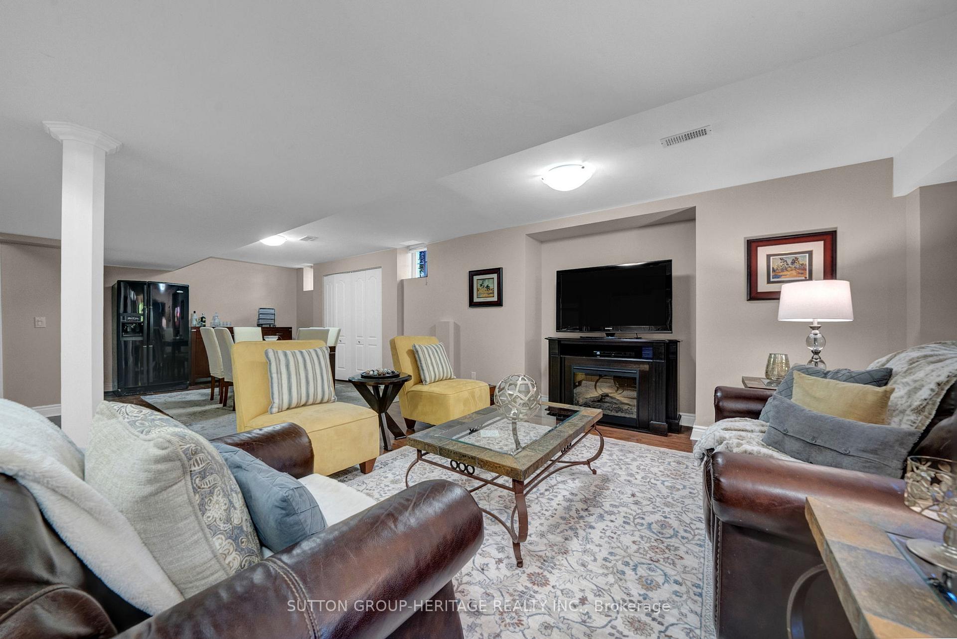 Photo 32 of 102 Kennett Drive, Whitby, Lynde Creek — HOMEH