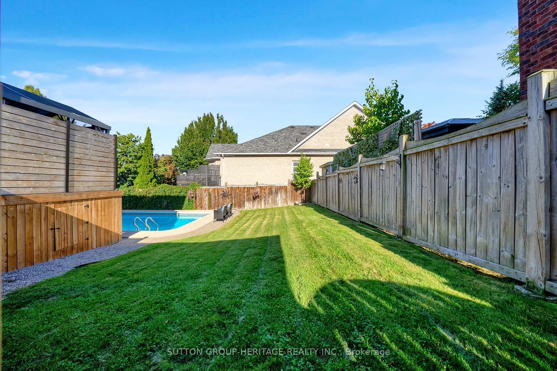 Photo 44 of 102 Kennett Drive, Whitby, Lynde Creek — HOMEH