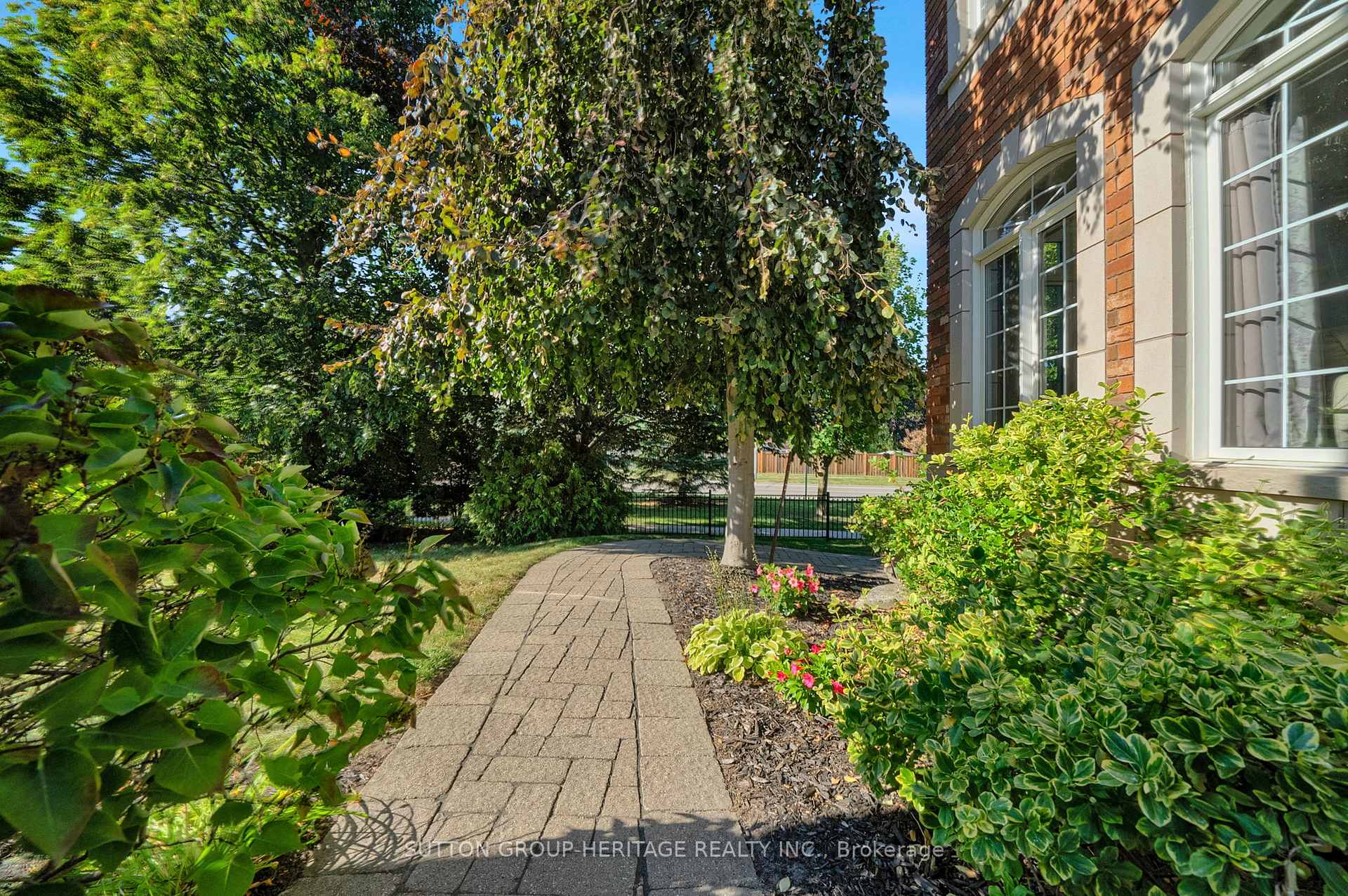 Photo 48 of 102 Kennett Drive, Whitby, Lynde Creek — HOMEH