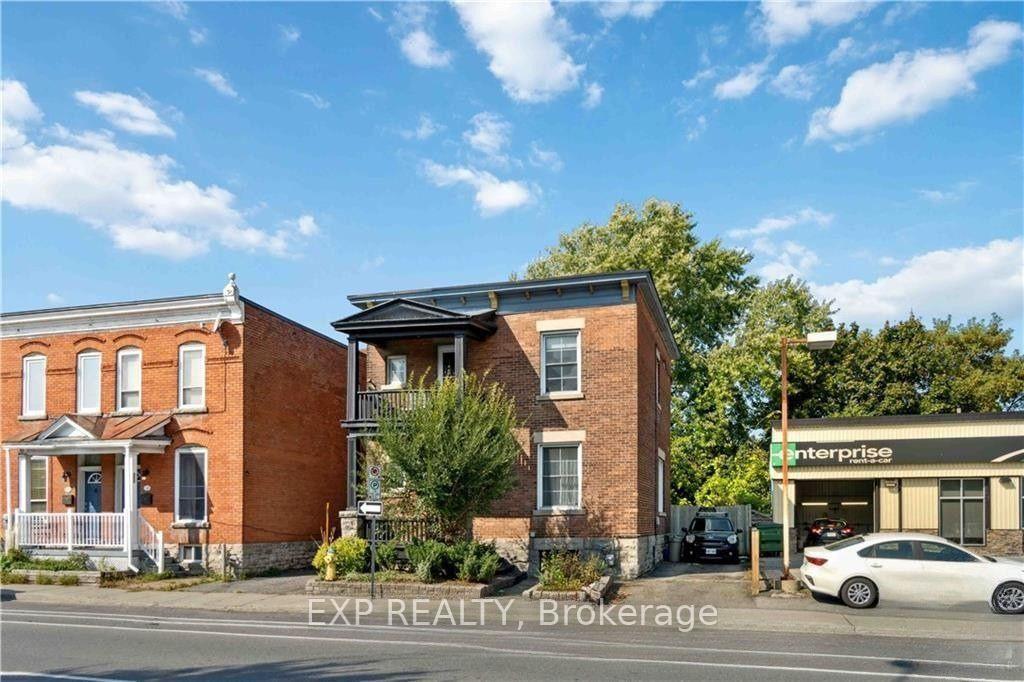 Photo 1 of 347 St. Patrick Street, Ottawa, Lower Town/Byward Market — HOMEH