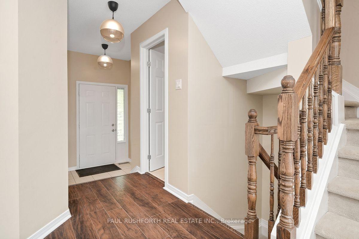 Photo 3 of 1499 Demeter Street, Ottawa, Fallingbrook/Gardenway South — HOMEH