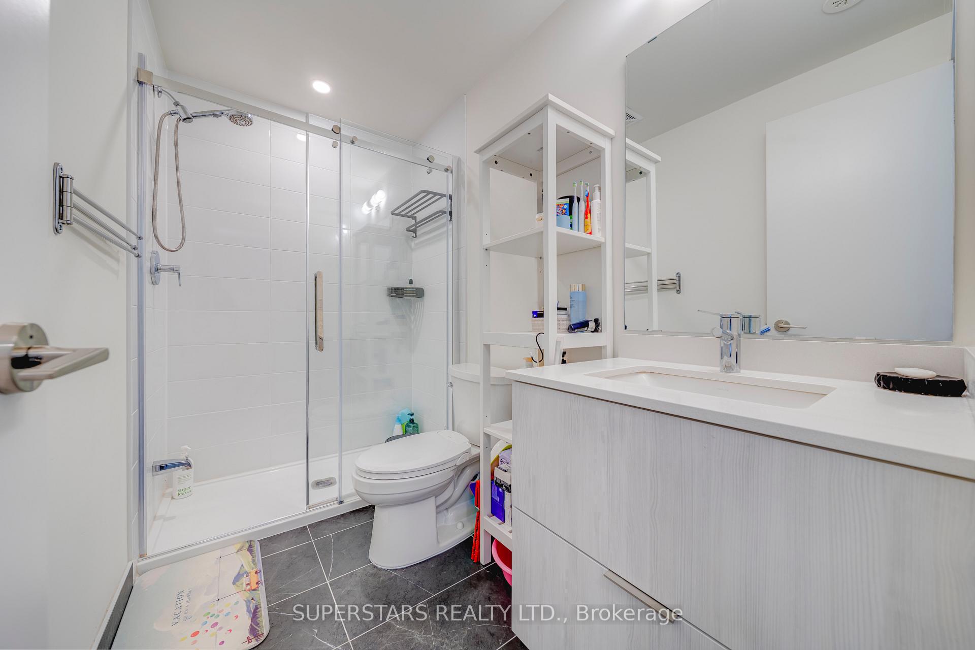 Photo 13 of Unit 1019, 14 David Eyer Road, Richmond Hill, Rural Richmond Hill — HOMEH