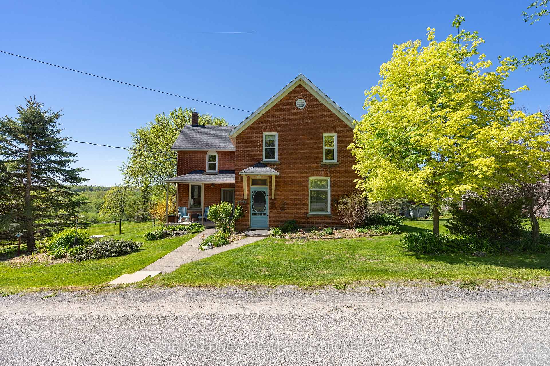Photo 2 of 2904 Cloggs Road, Kingston, City Northwest — HOMEH
