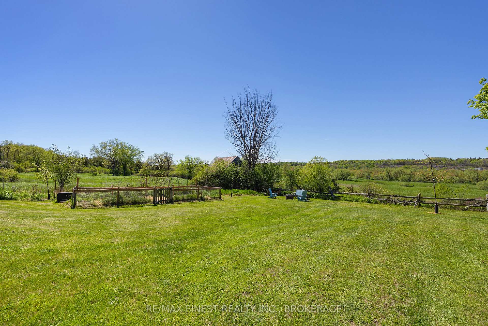 Photo 38 of 2904 Cloggs Road, Kingston, City Northwest — HOMEH