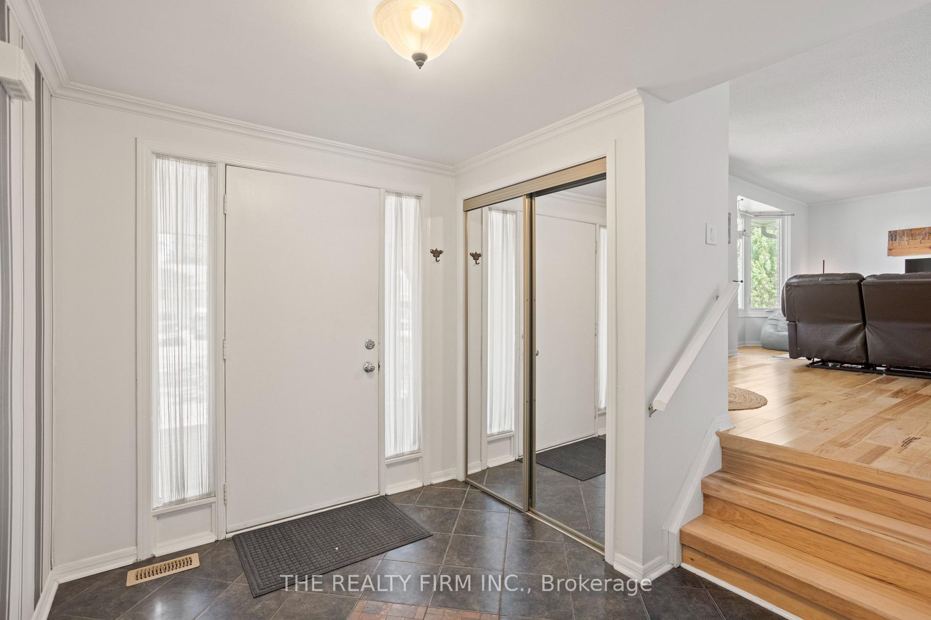 Photo 6 of 22 Milford Crescent, London, North G — HOMEH