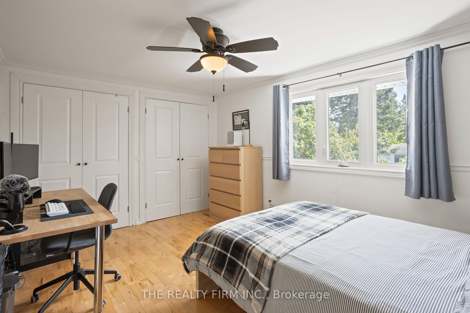 Photo 24 of 22 Milford Crescent, London, North G — HOMEH