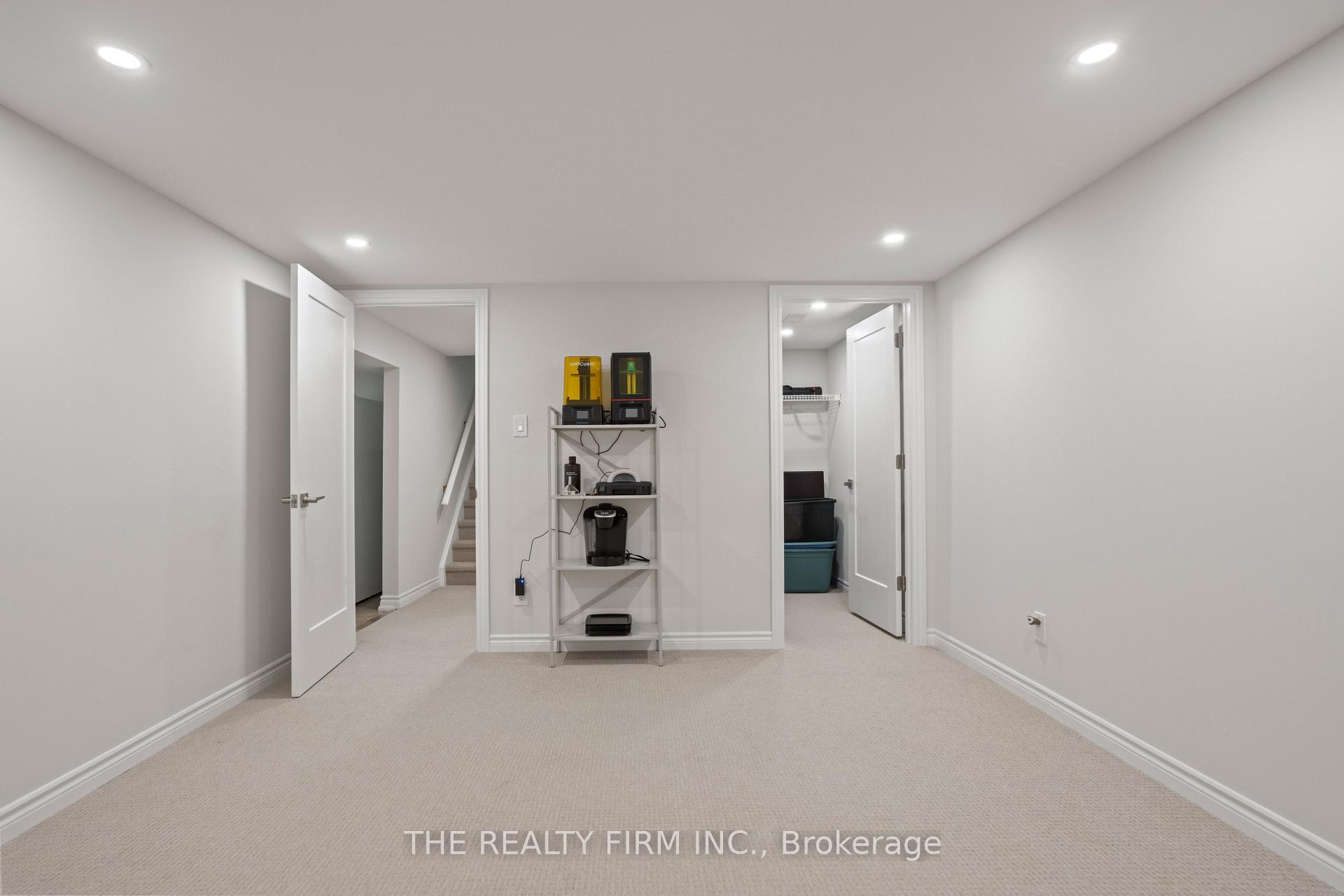 Photo 35 of 22 Milford Crescent, London, North G — HOMEH
